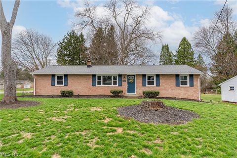 Homes For Sale - 7825 Oakdale Street<br/> Stark County, Massillon, OH 44646