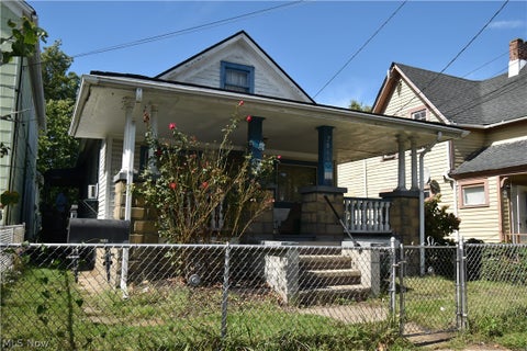 Homes For Sale - 2064 W 44th Street<br/> Cleveland, OH 44113