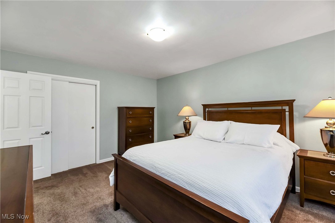 S H Kleinman Realty Cos Yorkl - Residential