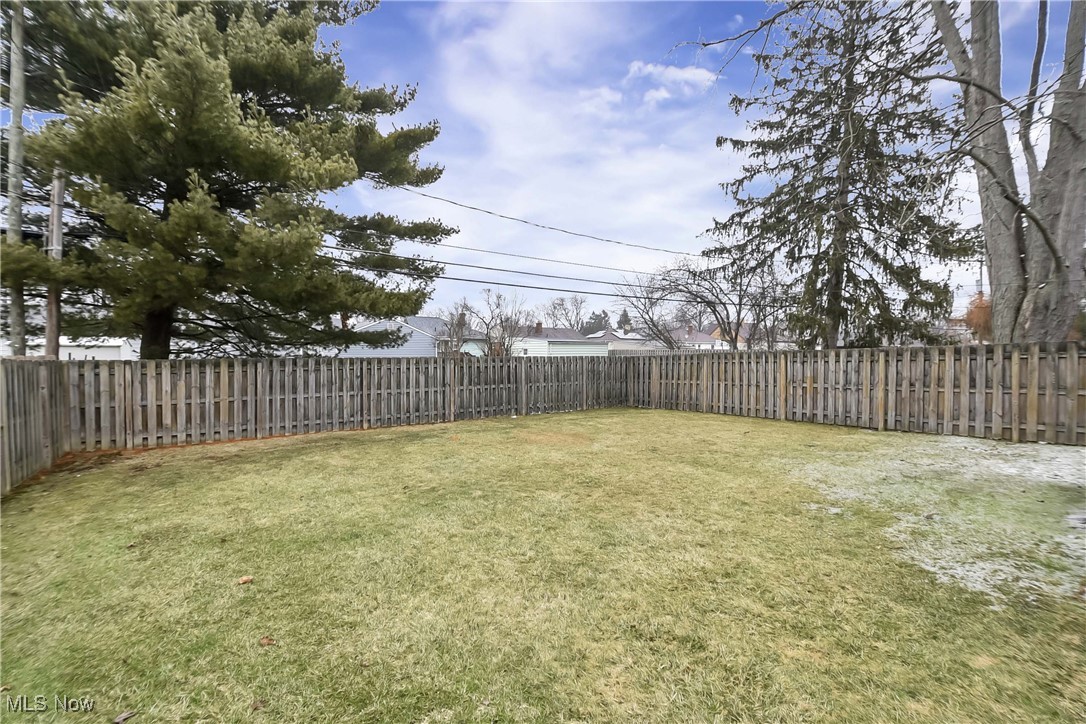 S H Kleinman Realty Cos Yorkl - Residential