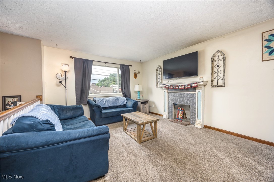 So Acres Adn - Residential