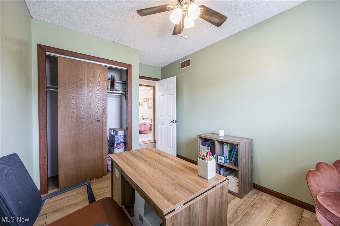 So Acres Adn - Residential