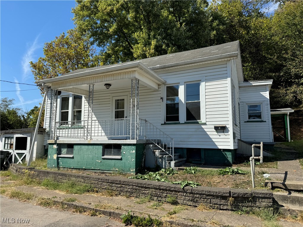 164 Bench Street, Bridgeport, Ohio image 1