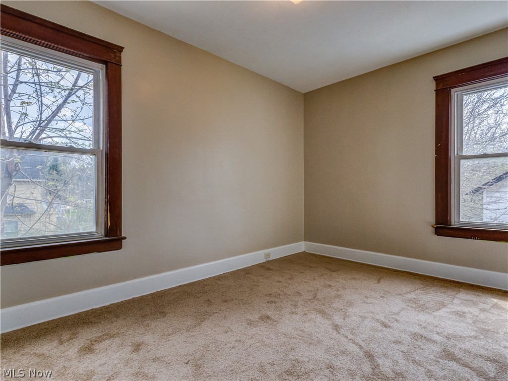 Chas M Noses & Ed Burtons All - Residential Lease