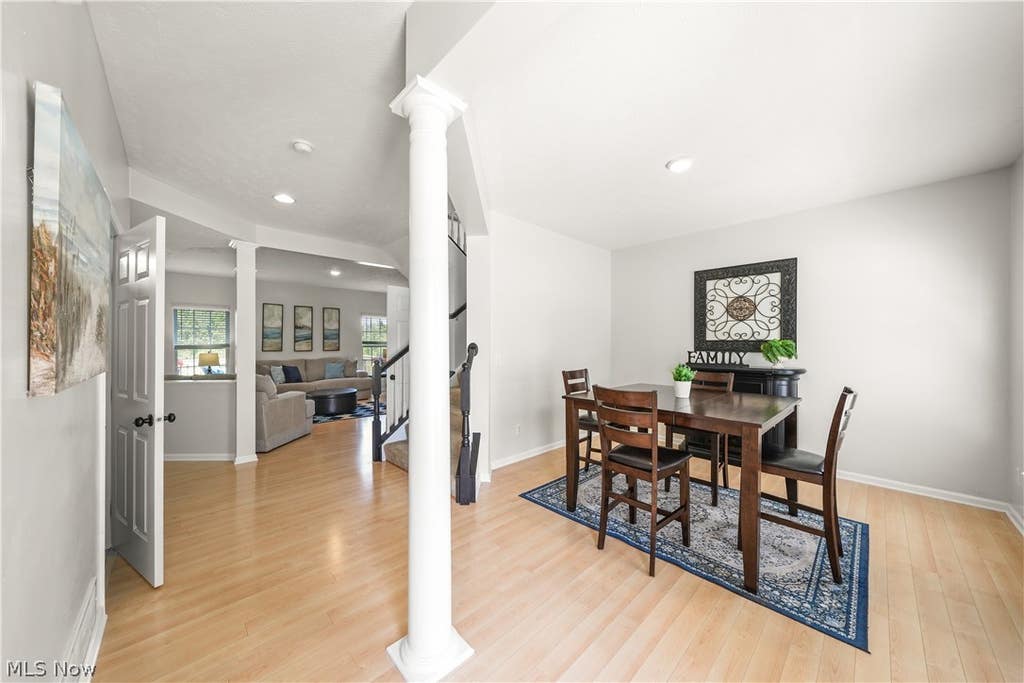 Photo of 10214 Ridgeview Court, Streetsboro, OH 44241 (MLS # 5224102)