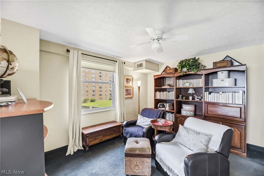 Lake House - Residential