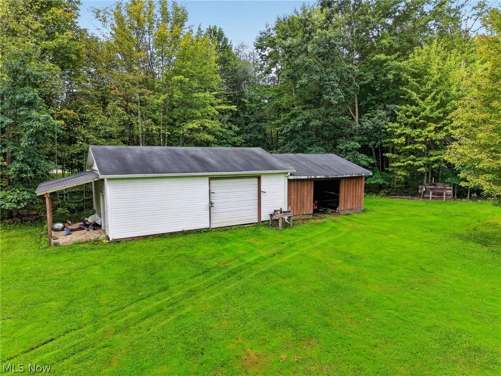 4393 Middle Road