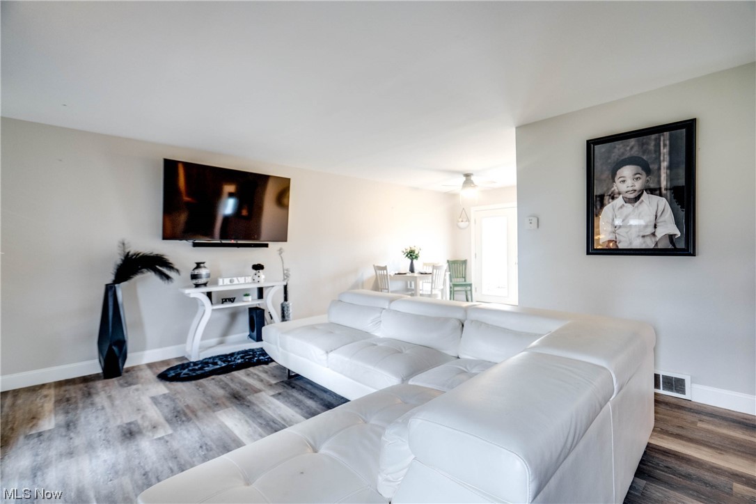 Meadow Grove - Residential