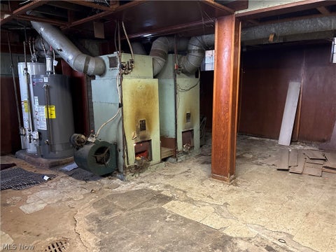 Tiny photo for 3997 East 54th Street, Newburgh Heights, OH 44105 (MLS # 5257038)