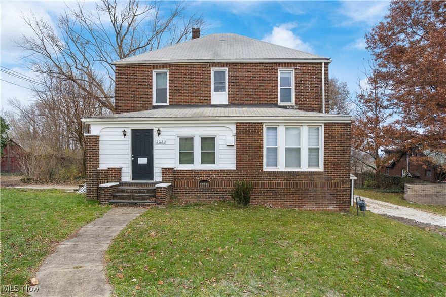 Fully renovated in 2024, this up-and-down duplex is completely occupied and ready to start generating passive income from day one. Both units have been thoughtfully updated throughout, offering low-maintenance living and dependable rental appeal. Located in a fantastic area close to local amenities, this property is a strong addition to any investment portfolio—whether you’re a seasoned investor or just getting started. Don’t miss this turnkey opportunity!