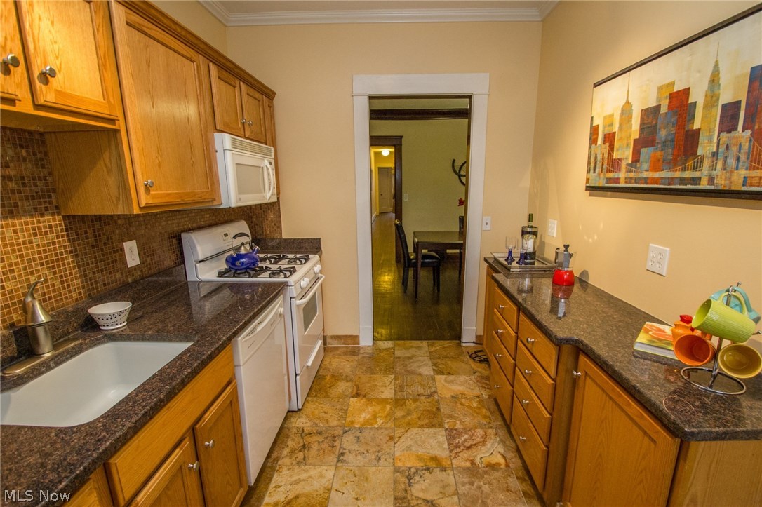 Longmorn House Condo - Residential