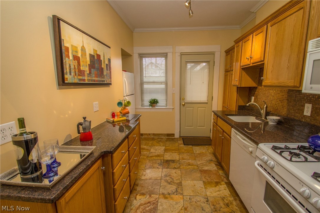 Longmorn House Condo - Residential