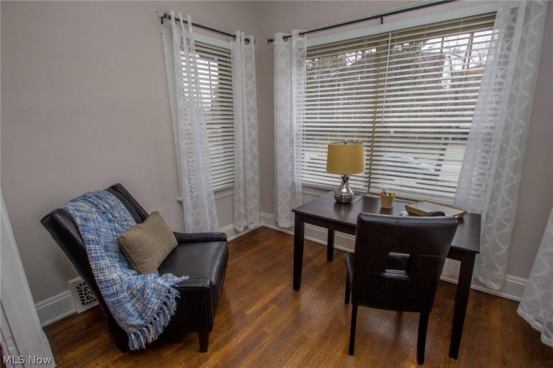 Longmorn House Condo - Residential