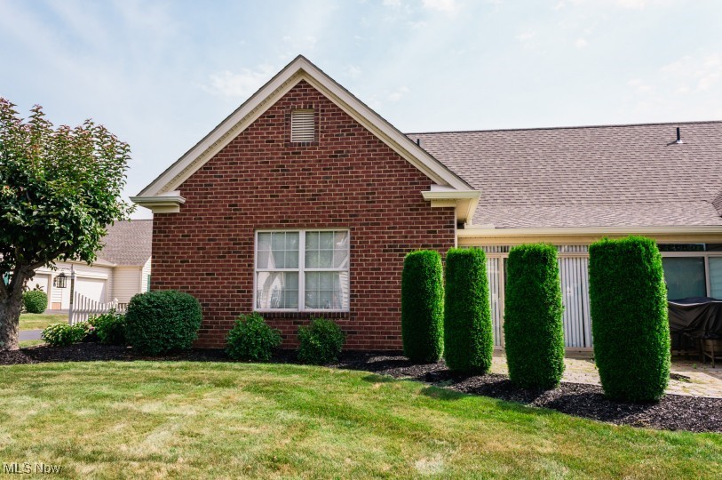 Columbiana, Ohio 44408, United States, 2 Bedrooms Bedrooms, ,2 BathroomsBathrooms,Residential,Contingent,180560