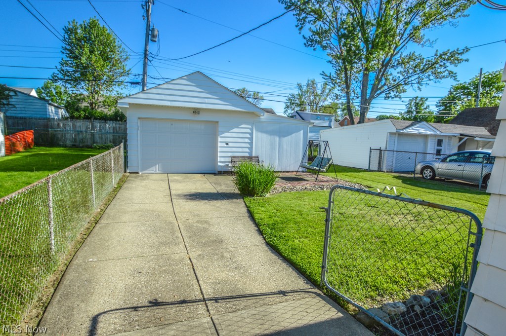 Tuxedo Lake Park - Residential