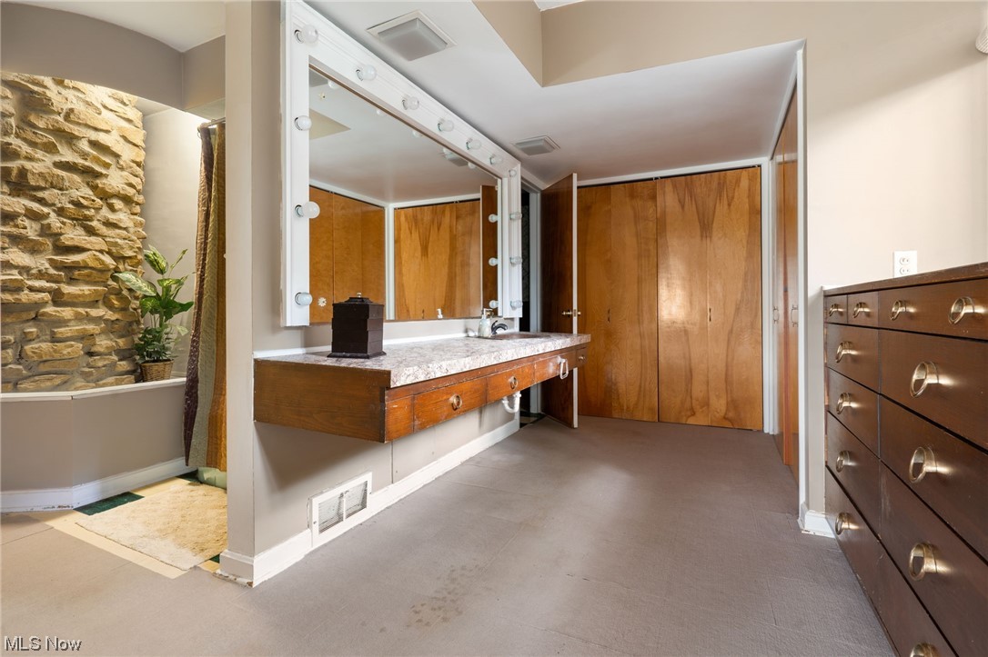 Summit Heights - Residential