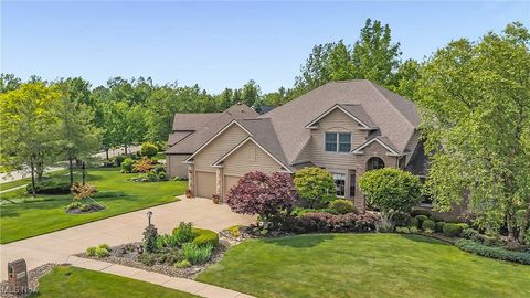 14751 Lancelot Lane E, North Royalton, OH 44133 - #: 5131318