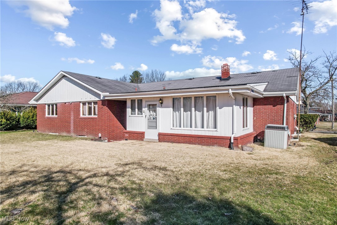2200 Grissom Drive, Warren, Ohio image 38