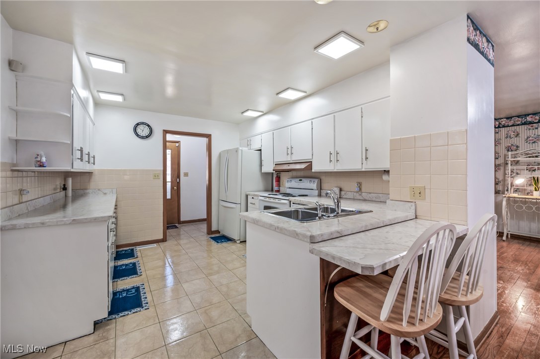 2200 Grissom Drive, Warren, Ohio image 10