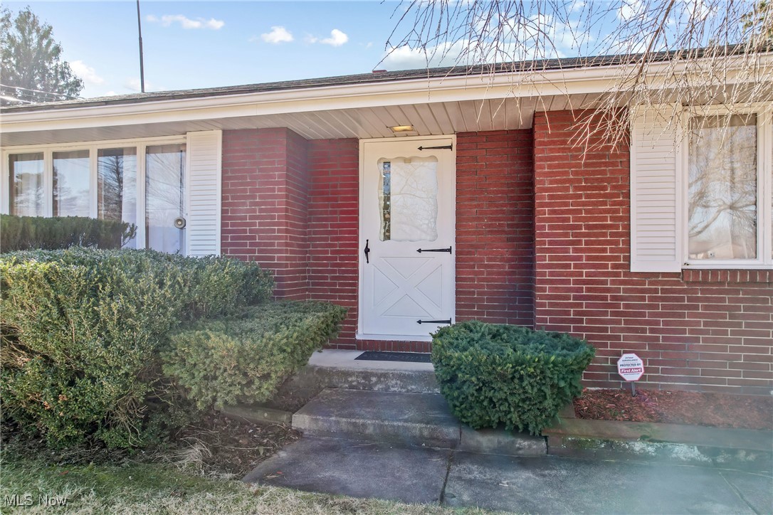 2200 Grissom Drive, Warren, Ohio image 4