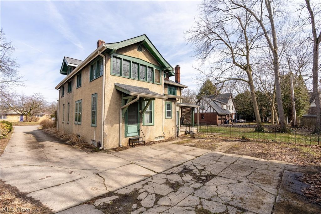 Photo of 1568 W Exchange Street, Akron, OH 44313 (MLS # 5187757)