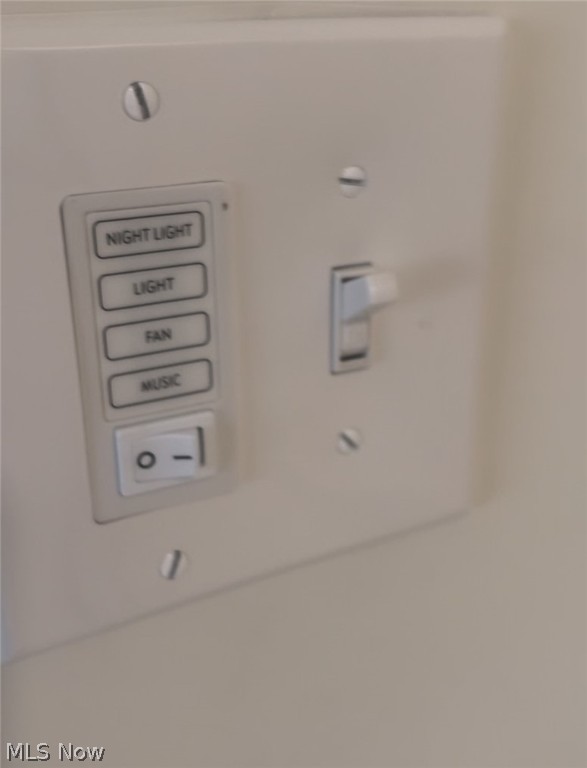 Ridgeglen Place Condo - Residential