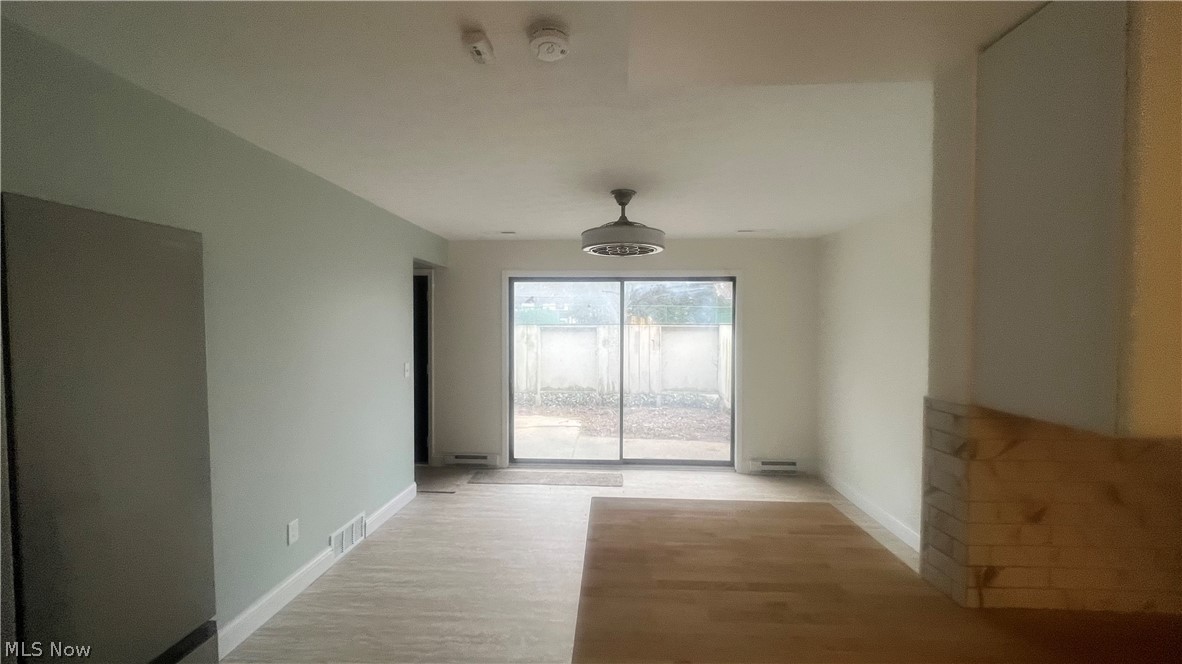 Ridgeglen Place Condo - Residential