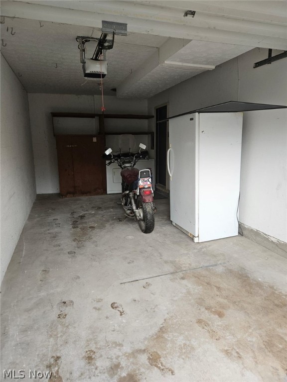 Ridgeglen Place Condo - Residential