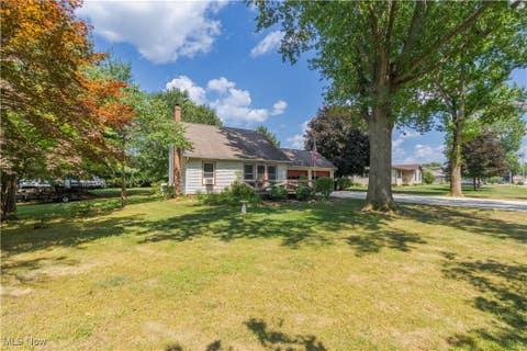 Photo for 535 W Seventh Street