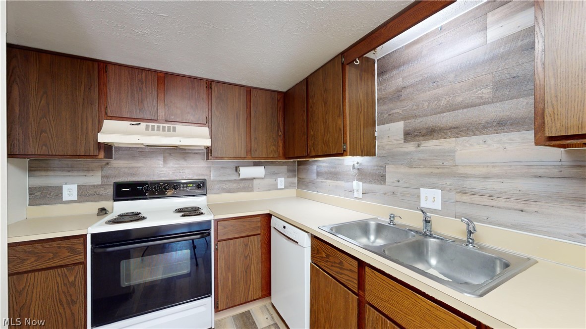 Trail View T - Residential