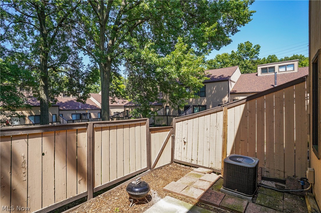 Trail View T - Residential