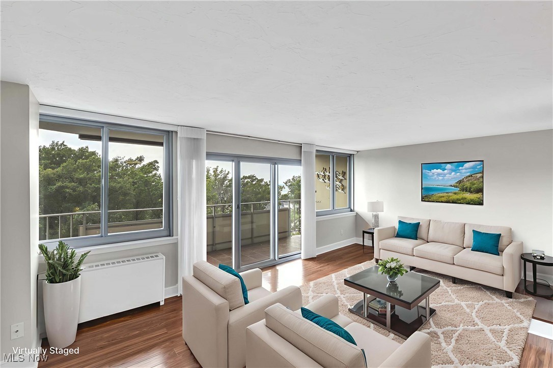 The Carlyle - Residential