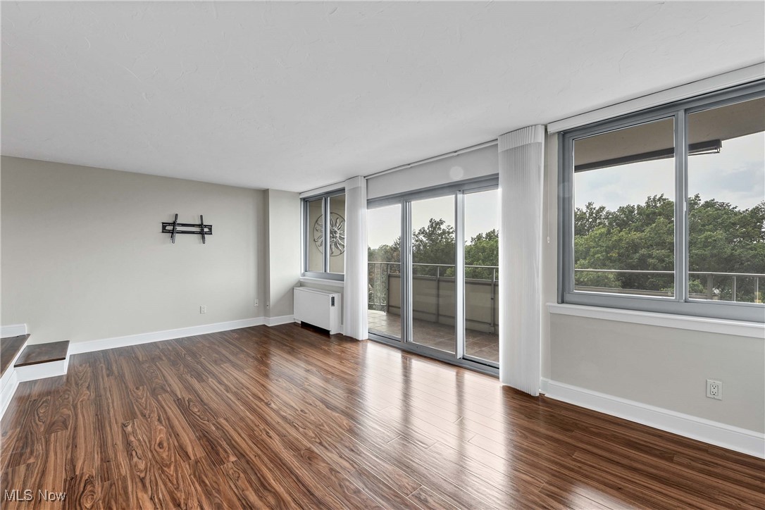 The Carlyle - Residential