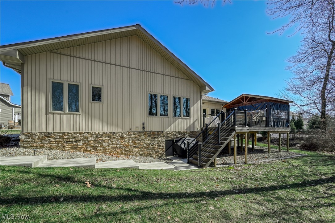 4340 Castlegate Boulevard, Uniontown, Ohio image 48