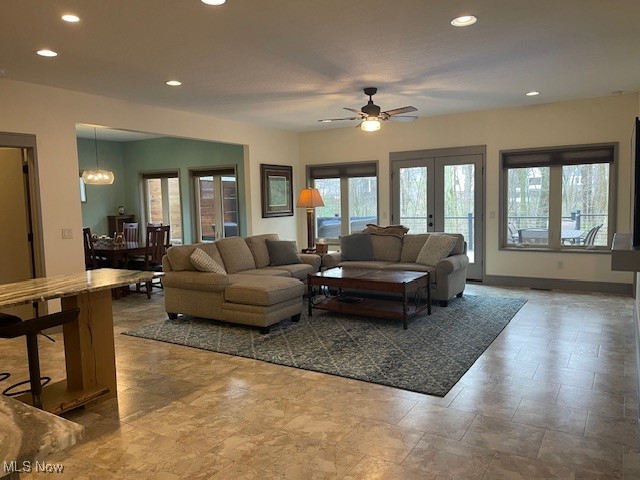 4340 Castlegate Boulevard, Uniontown, Ohio image 14