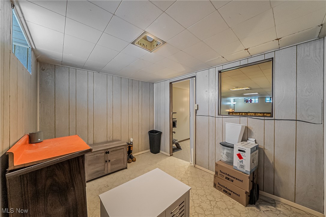 Sam H Miller 08 - Residential