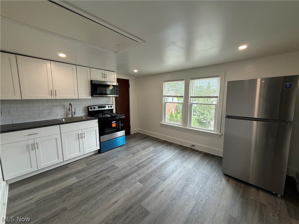4164 W 140th Street