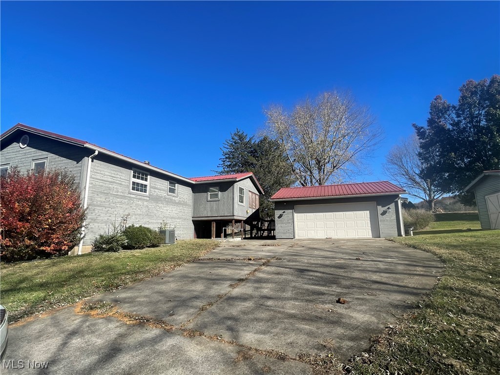 1984 Hebron Road, Saint Marys, West Virginia image 4