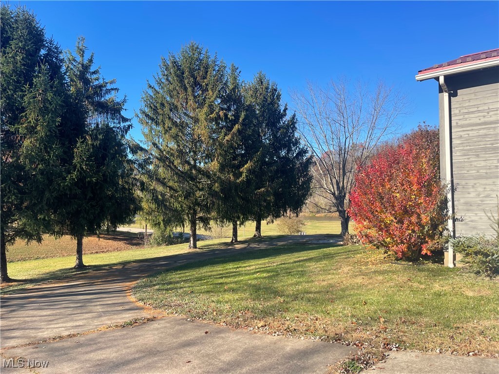 1984 Hebron Road, Saint Marys, West Virginia image 6