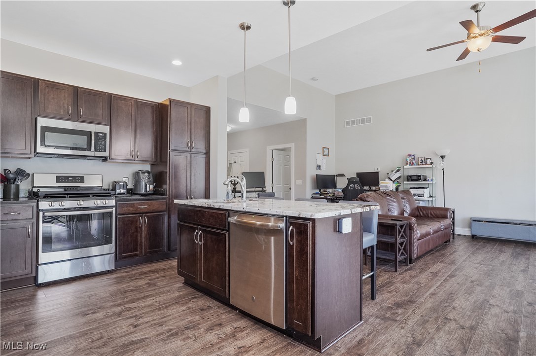 Fulton Lndgs - Residential Lease