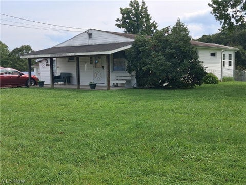 Homes For Sale - 413 New England Ridge Road<br/> Washington, WV 26181