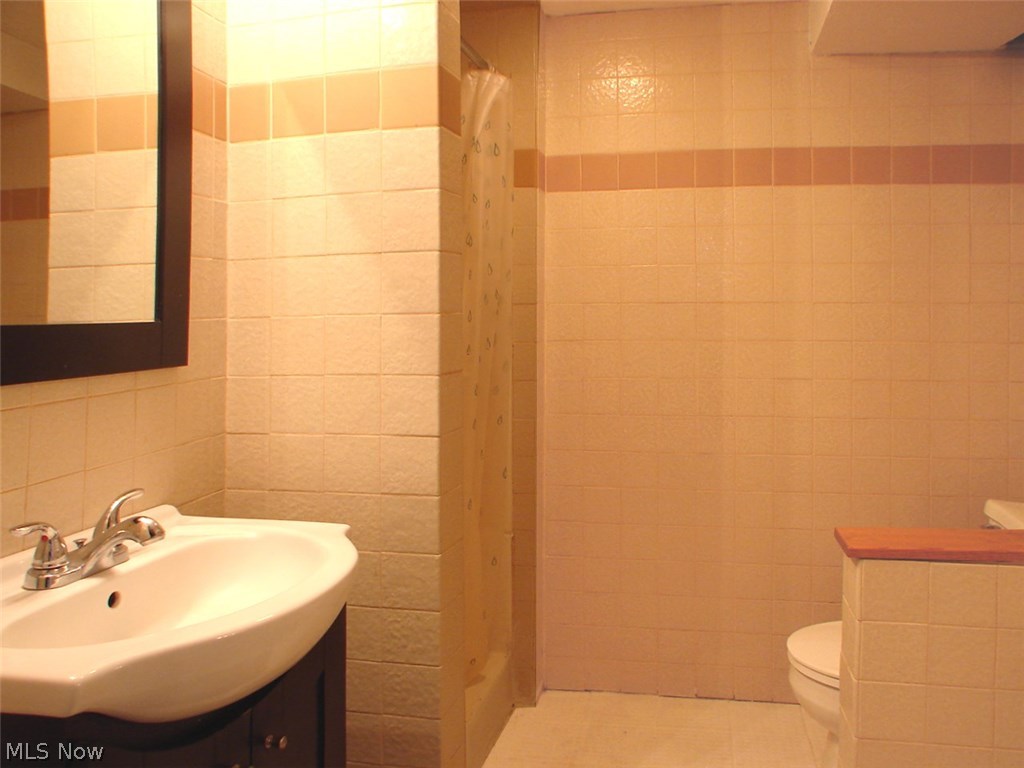 Brecksville - Residential