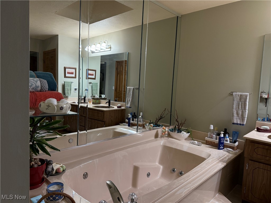 Baldwin Crk 04 - Residential