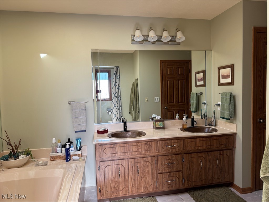 Baldwin Crk 04 - Residential