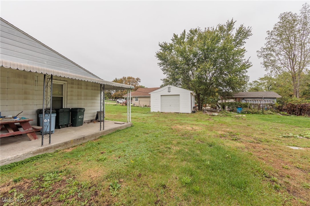 5397 Hecock Avenue, Lorain, Ohio image 35