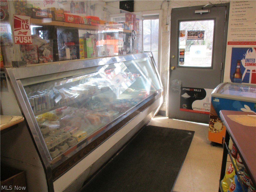 Adams Realty - Commercial Sale