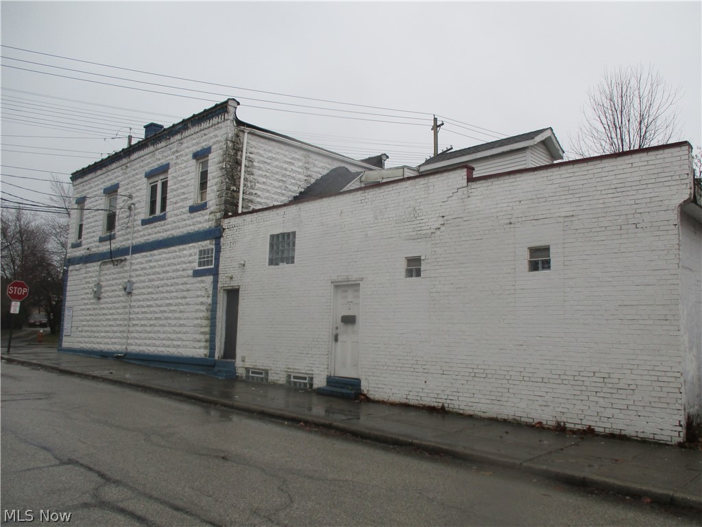 Adams Realty - Commercial Sale