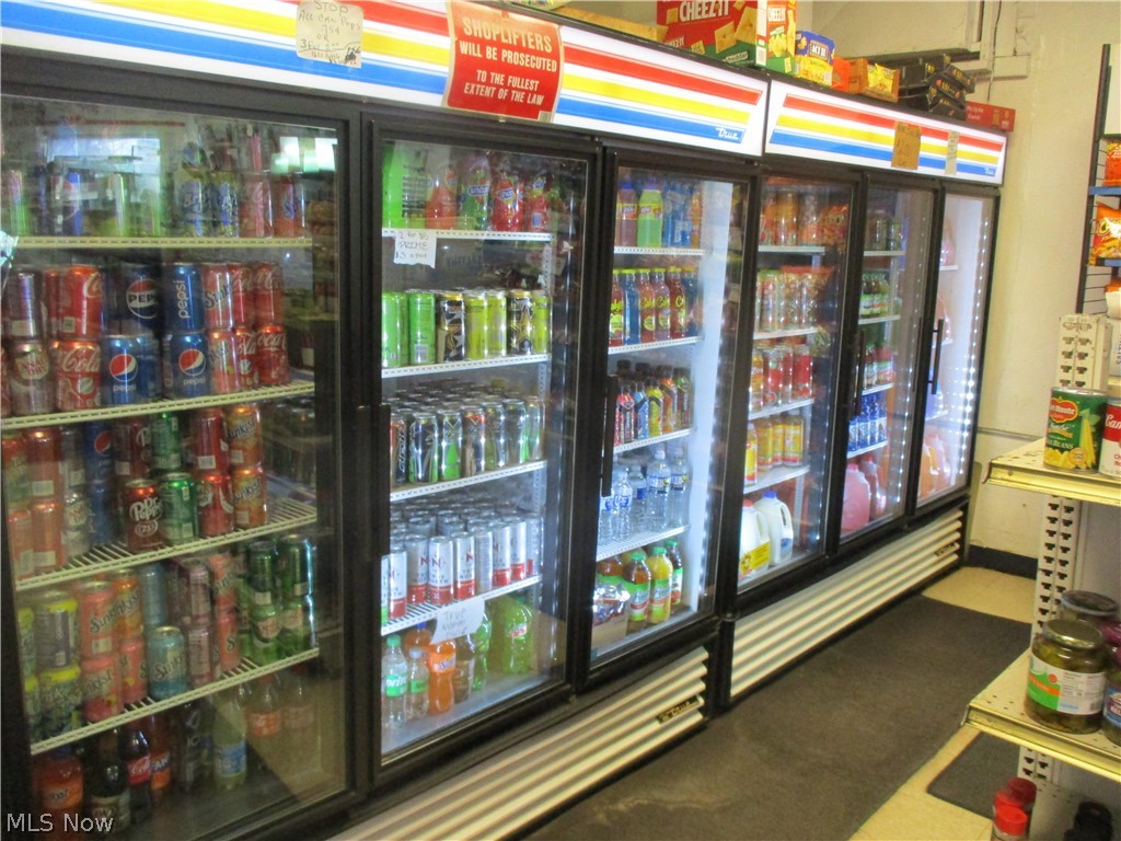 Adams Realty - Commercial Sale