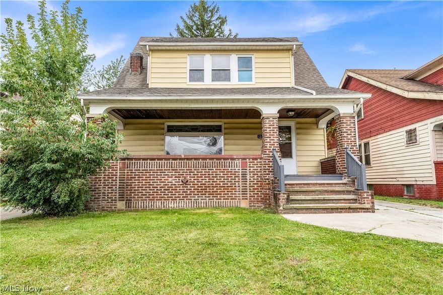 Single-family investment property. 3 bedrooms, 1 full bath and full basement. The exterior has a large covered front porch, detached 1-car garage and paved driveway for additional parking. Great opportunity with this single-family home!