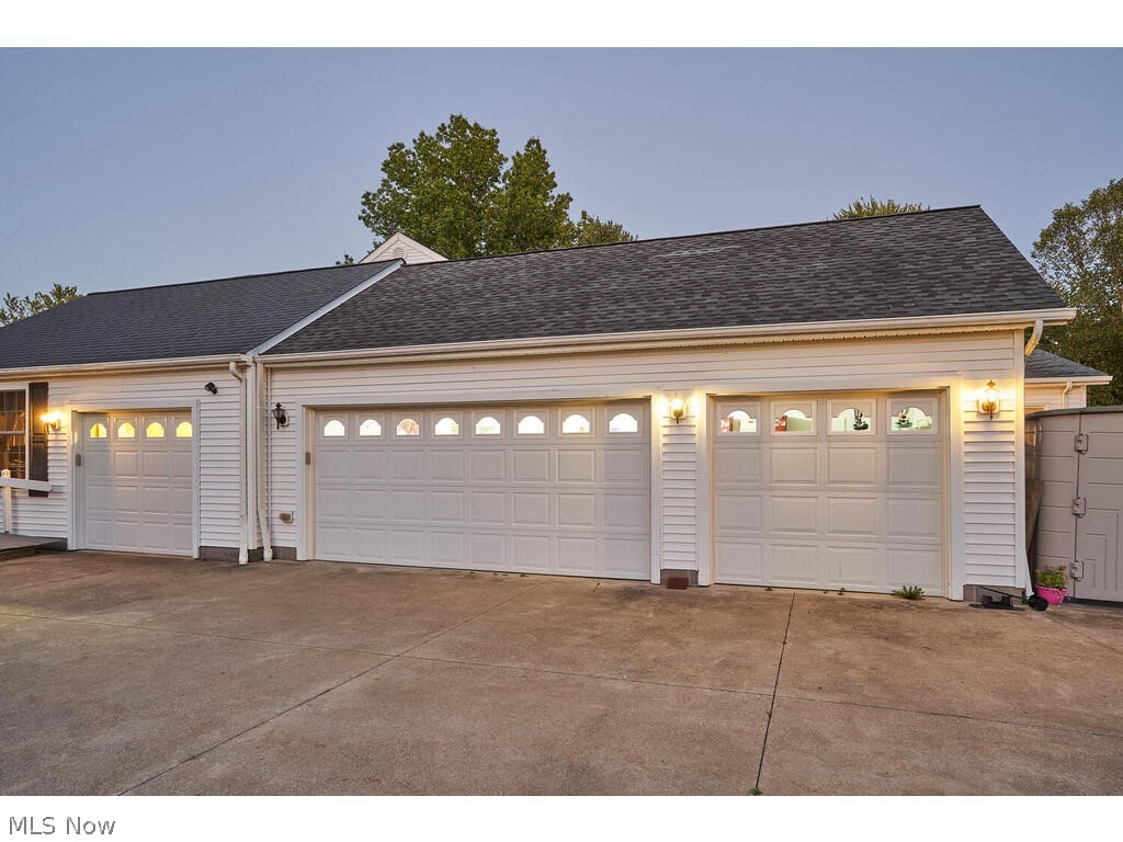 Country Club Estates - Residential